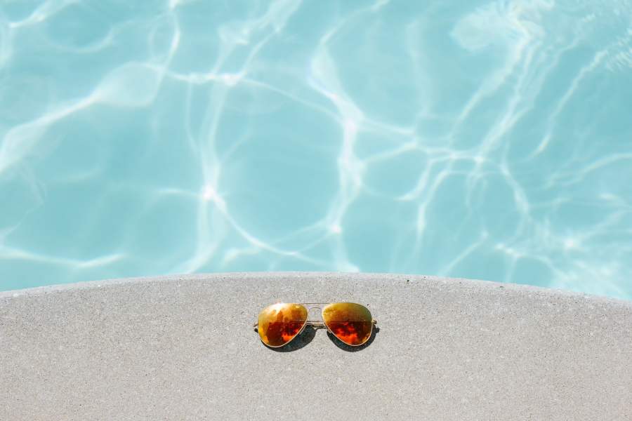 Piscine hors sol en béton