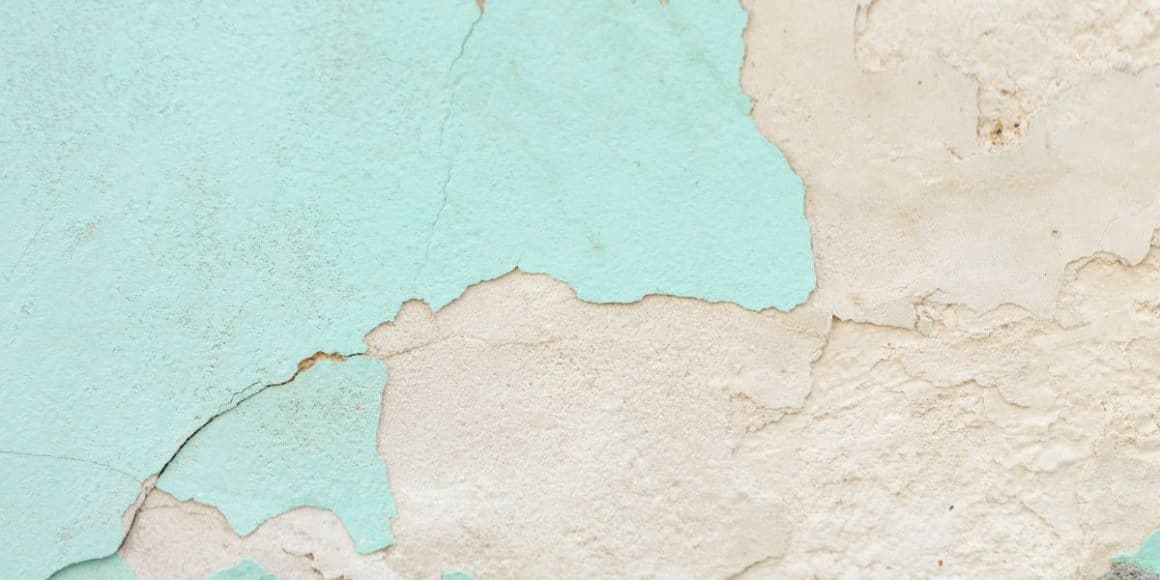 peinture endommagee
