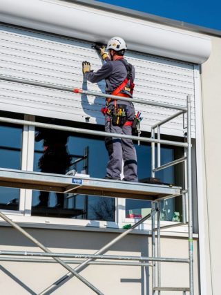 echafaudage reparation volet